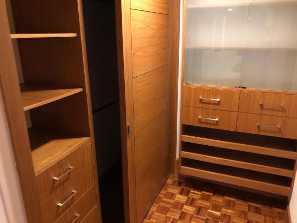 Caravansaro Vazquez de Mella 347 Polanco : photo 3 de la chambre chambre triple avec salle de bains privative