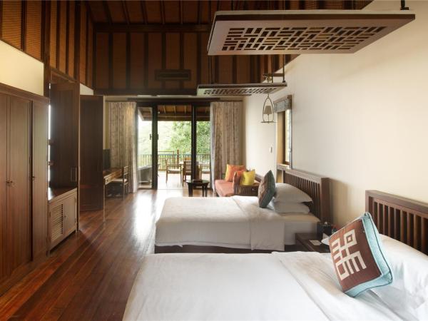 Yalong Bay Earthly Paradise Birds Nest Resort （Mountain Villas) : photo 4 de la chambre two-bedroom villa with private pool  - red crowned crane pool suite villa