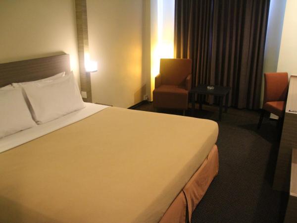Strand Hotel : photo 3 de la chambre chambre double deluxe