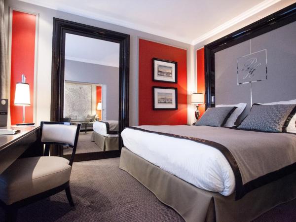 Park Hotel Grenoble - MGallery Collection : photo 5 de la chambre suite avec vue sur la cour