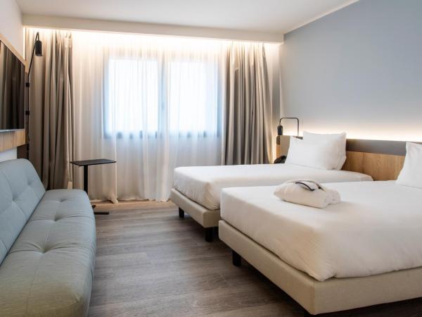 Novotel Parma Centro : photo 2 de la chambre chambre double avec canapé supérieur