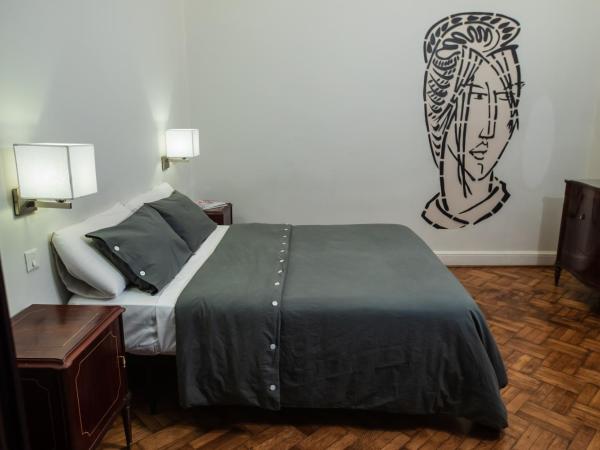 Milhouse Avenue : photo 9 de la chambre chambre simple avec salle de bains privative