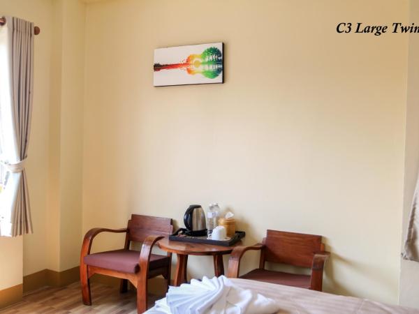 Kavil Guesthouse : photo 9 de la chambre chambre lits jumeaux spacieuse