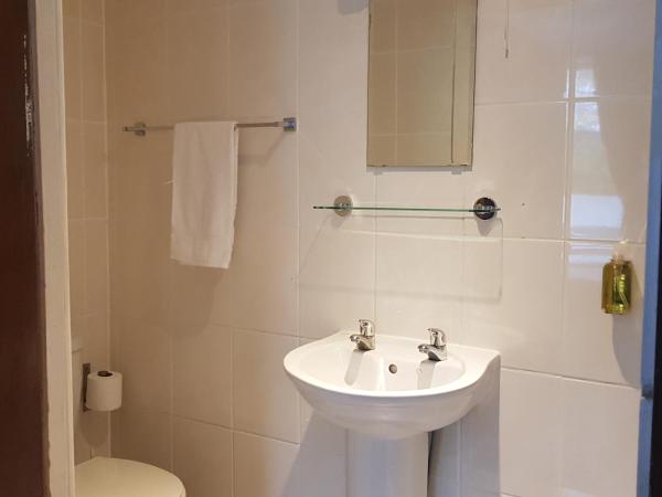 Edinburgh House Hotel : photo 2 de la chambre chambre familiale avec douche