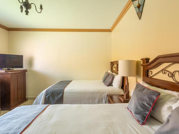 Hotel Ángel Inn : photo 2 de la chambre chambre double standard avec 2 lits doubles