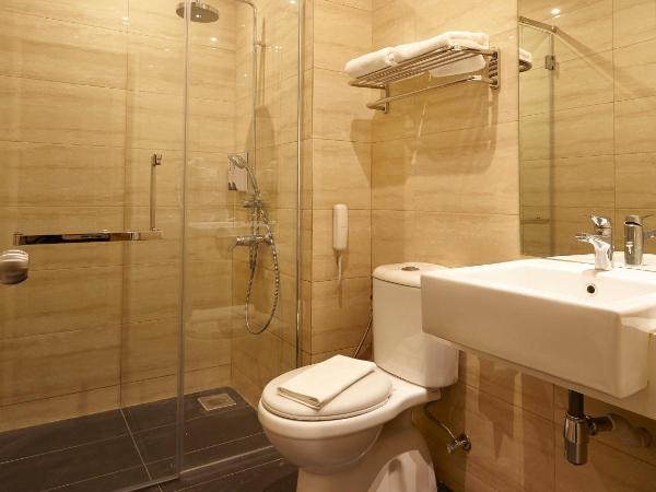 Hotel Six Seasons @ Mid Valley : photo 6 de la chambre chambre lit king-size deluxe