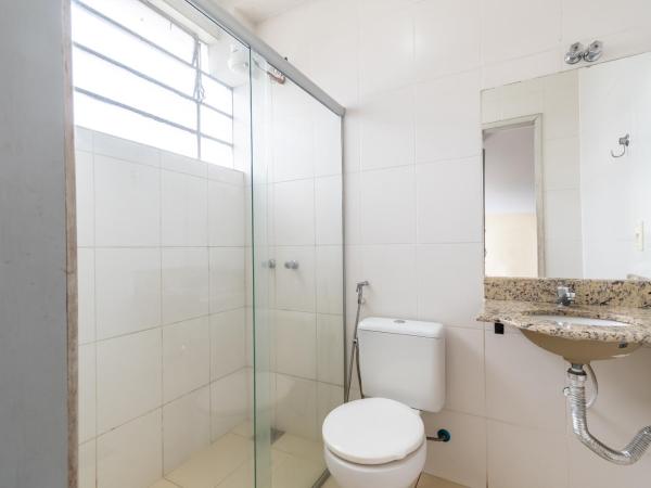 Hotel Esplanada Belo Horizonte - Proximo a Estacao de Trem : photo 3 de la chambre chambre triple standard