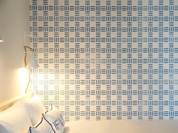 The Share Hotels Lyuro Tokyo Kiyosumi : photo 6 de la chambre chambre lit queen-size standard - vue sur rivière