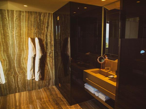 Vila Foz Hotel & SPA - member of Design Hotels : photo 4 de la chambre suite manoir - côté jardin