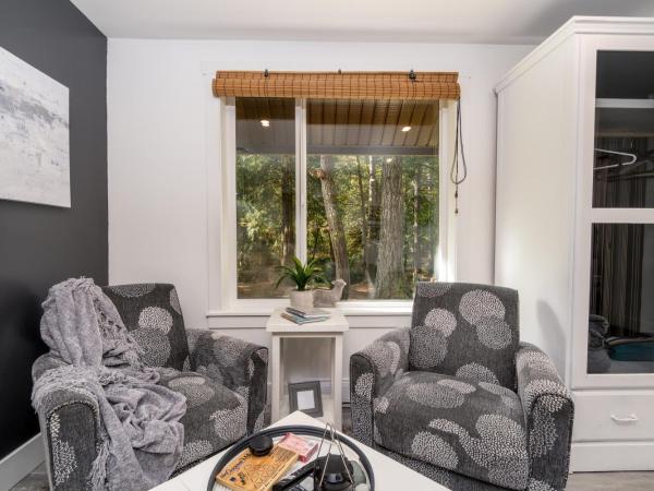 Amante Luxury Bed & Breakfast : photo 4 de la chambre cottage côté ruisseau avec bain à remous privé