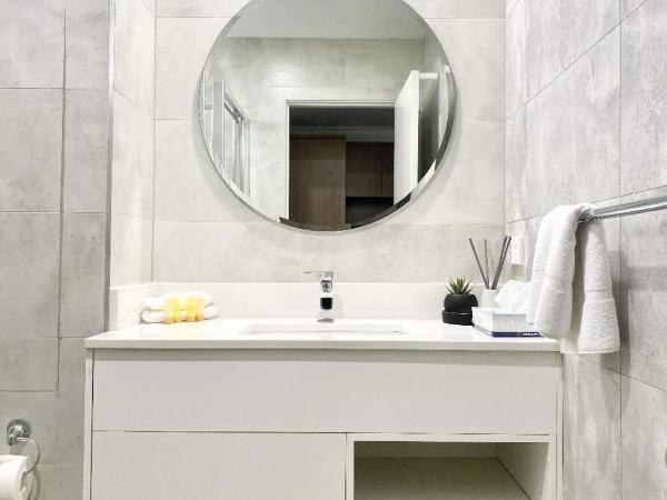 The Select Inn Ryde : photo 4 de la chambre chambre triple avec vue sur le golf