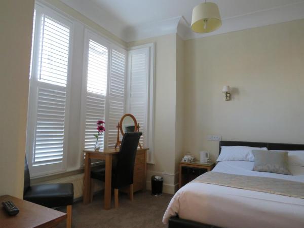 Marple Cottage Guest House : photo 7 de la chambre chambre double standard