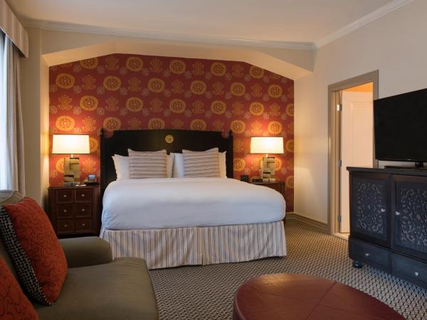 The Stephen F Austin Royal Sonesta Hotel : photo 1 de la chambre chambre lit king-size préférée