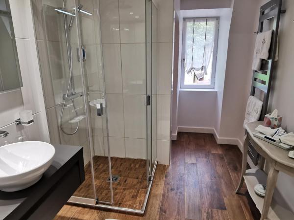 Au Clos de Mathilde : photo 5 de la chambre chambre supérieure lit queen-size