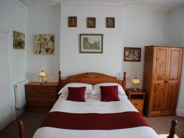 Filton Guest House : photo 10 de la chambre chambre familiale (2 adultes + 1 enfant)