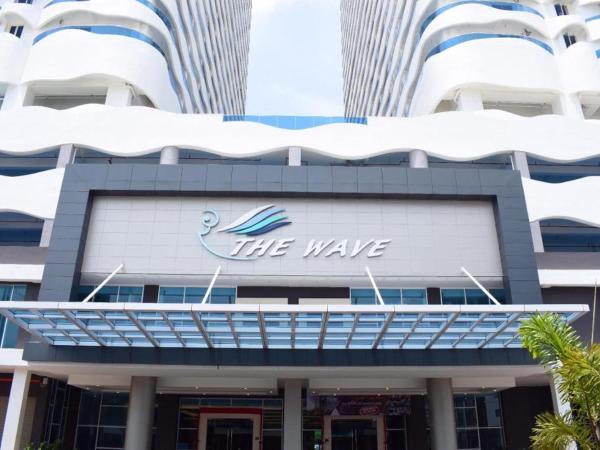 Thermospace The Wave B-13A-13 Melaka City : photo 2 de la chambre appartement - vue sur piscine