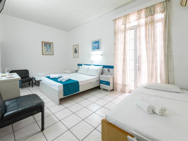 ROY Hotel : photo 1 de la chambre chambre quadruple