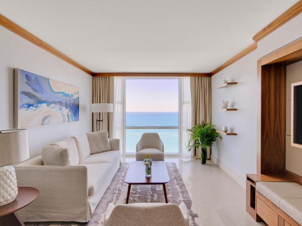 Carillon Miami Wellness Resort : photo 4 de la chambre appartement 1 chambre avec 2 lits queen-size - côté océan