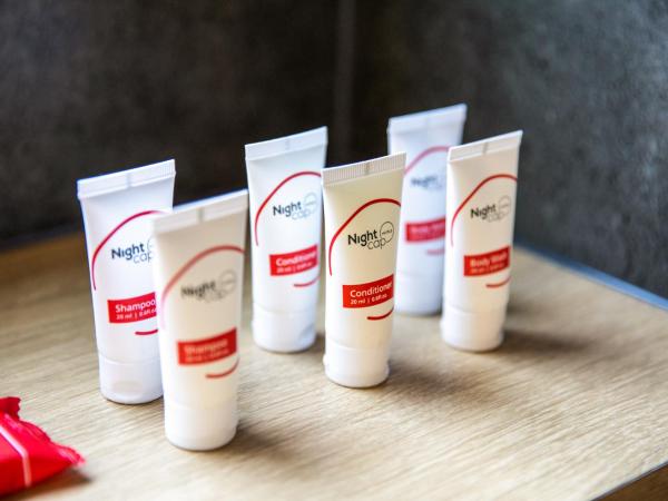 Nightcap at Skyways Hotel : photo 3 de la chambre studio lits jumeaux