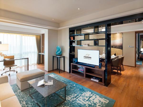 Fraser Suites Shenzhen, Near Huaqiang North Business Zone, Infinity pool, Offer 1 free breakfast : photo 4 de la chambre hébergement exécutif 2 chambres