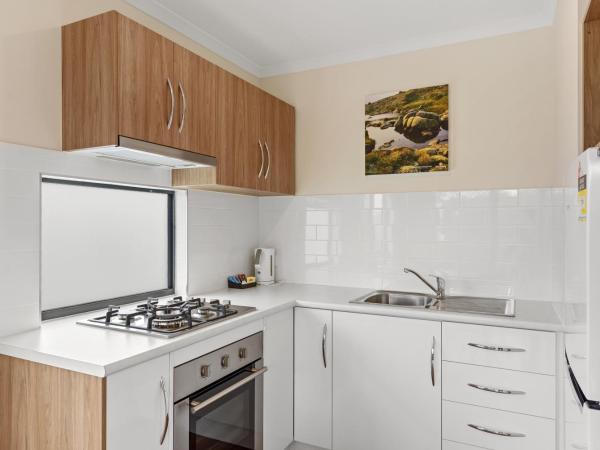Discovery Parks - Adelaide Beachfront : photo 4 de la chambre standard two-bedroom cabin - sleeps 4