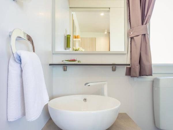 Valamar Camping Ježevac : photo 7 de la chambre offre spéciale - maison de camping premium avec forfait digital nomads