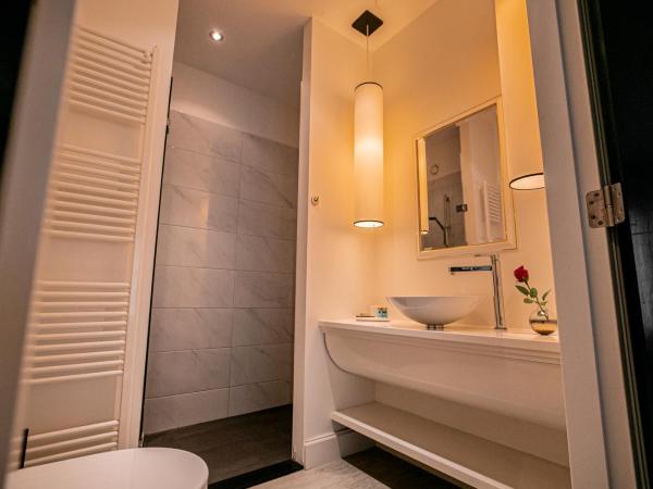 Le Theatre : photo 8 de la chambre chambre lit king-size