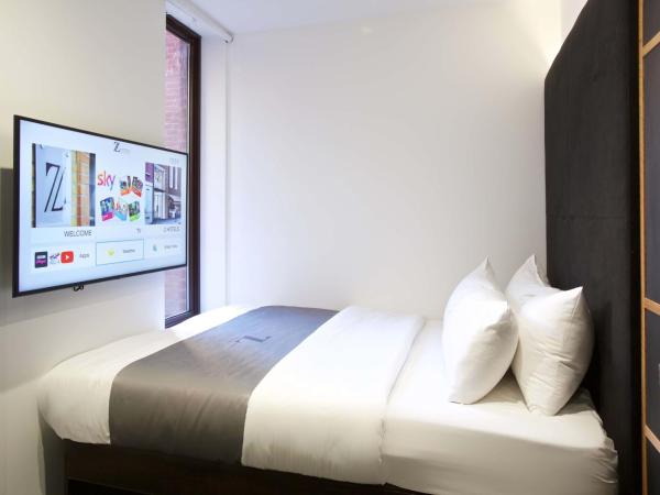 The Z Hotel Trafalgar : photo 1 de la chambre chambre lit queen-size - accessible aux personnes à mobilité réduite