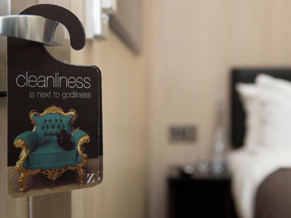 The Z Hotel Trafalgar : photo 4 de la chambre chambre lit queen-size - accessible aux personnes à mobilité réduite