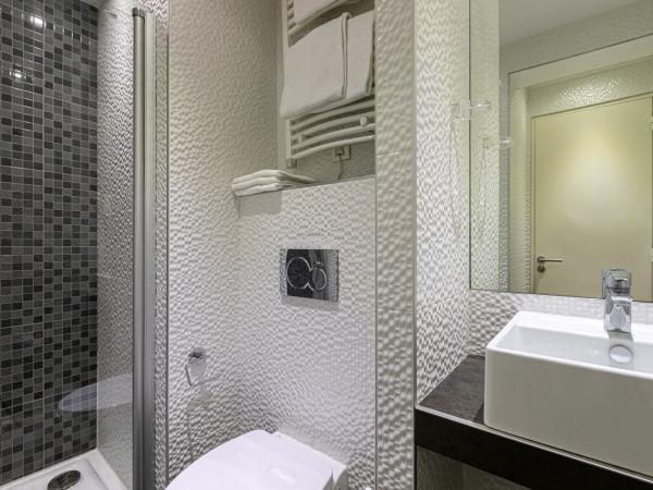 Trianon Gare de Lyon : photo 5 de la chambre chambre double standard