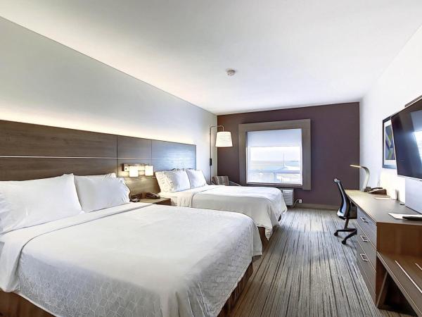 Holiday Inn Express Airport Calgary, an IHG Hotel : photo 3 de la chambre chambre standard avec 2 lits queen-size