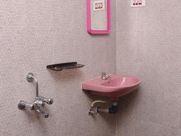 Sarovara Deluxe Rooms : photo 2 de la chambre chambre simple deluxe