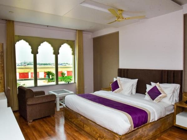 Hotel Siddharsh Heritage : photo 1 de la chambre chambre lit king-size supérieure