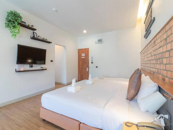 The Old City Wall Inn : photo 9 de la chambre suite - vue sur jardin