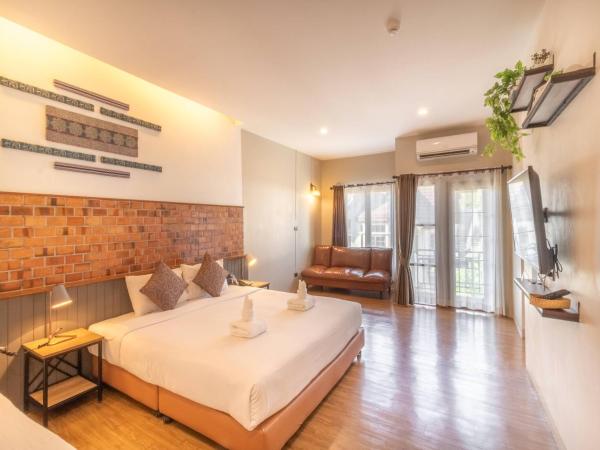 The Old City Wall Inn : photo 7 de la chambre suite - vue sur jardin