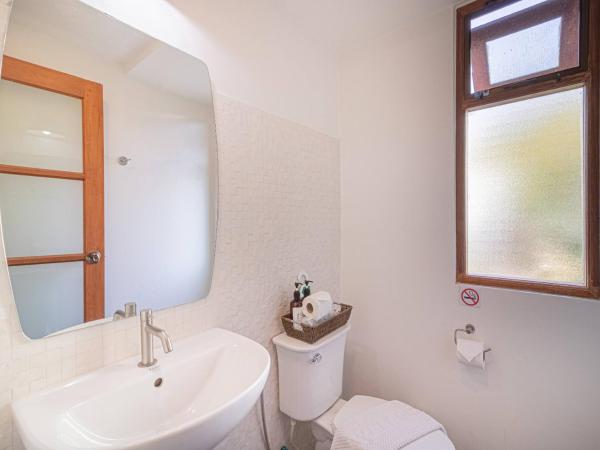 The Old City Wall Inn : photo 8 de la chambre chambre triple supérieure