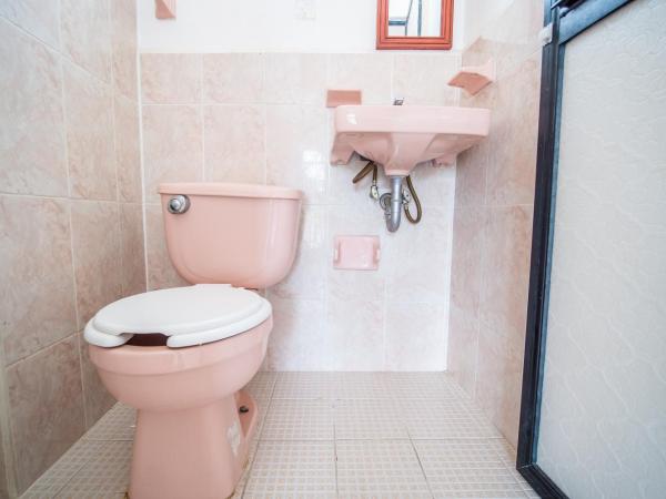 OYO Hotel Arena Surf, Puerto Escondido : photo 7 de la chambre chambre standard 2 lits 