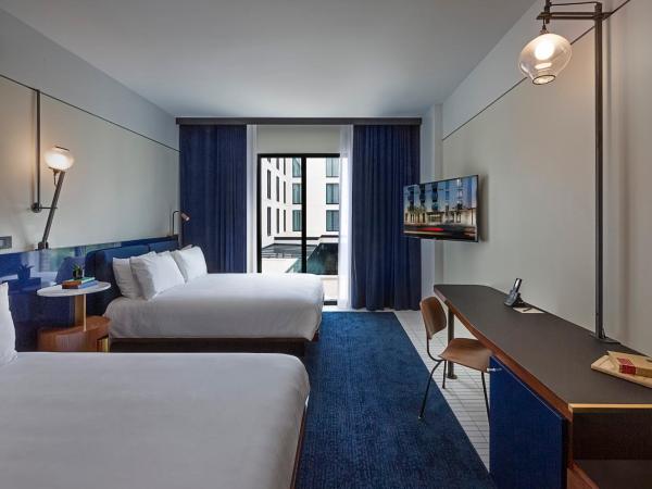 Hotel Haya : photo 2 de la chambre chambre 2 lits queen-size - côté cour