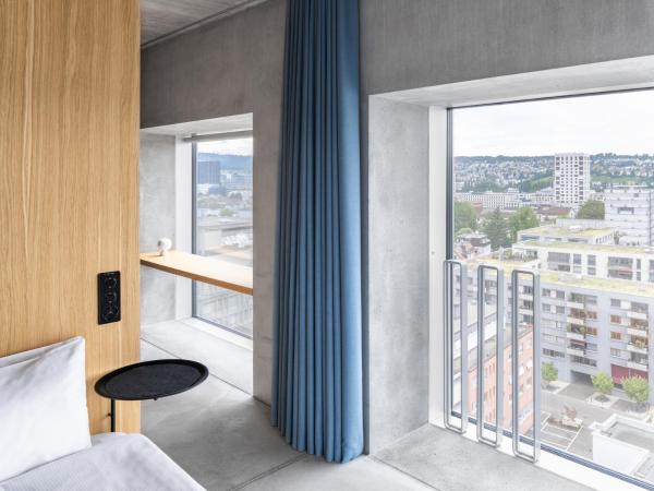 Placid Hotel Design & Lifestyle Zurich : photo 9 de la chambre chambre d'angle - accessible aux personnes à mobilité réduite
