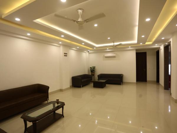 Lemon Green Residency - Hotel and Serviced Apartments : photo 1 de la chambre appartement avec balcon