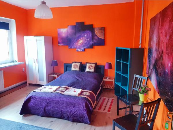 StayInCologne : photo 2 de la chambre chambre double avec salle de bains commune