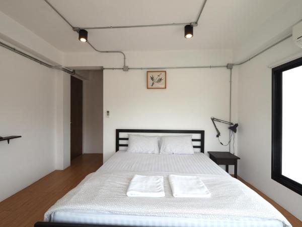 Labkoff cafe and Hostel : photo 7 de la chambre chambre double deluxe