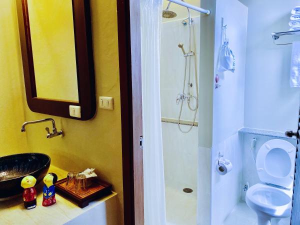 Sino House Phuket Hotel - SHA Plus : photo 9 de la chambre chambre double supérieure