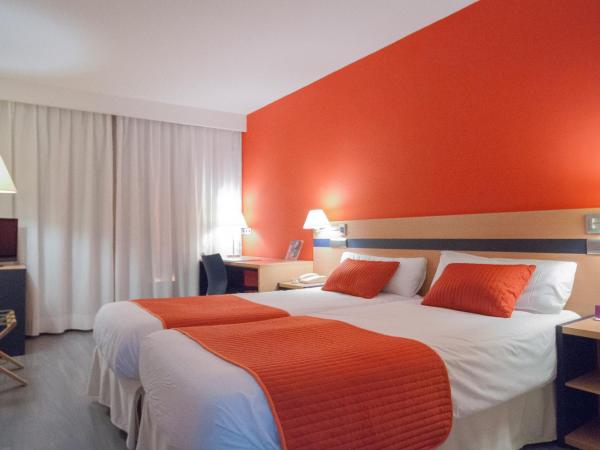 Ibis Styles Zaragoza Ramiro I : photo 5 de la chambre chambre lits jumeaux standard