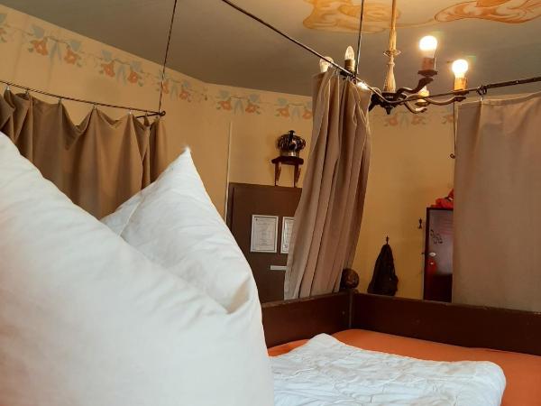 Hostel Lollis Homestay Dresden : photo 4 de la chambre lit dans dortoir 6 lits