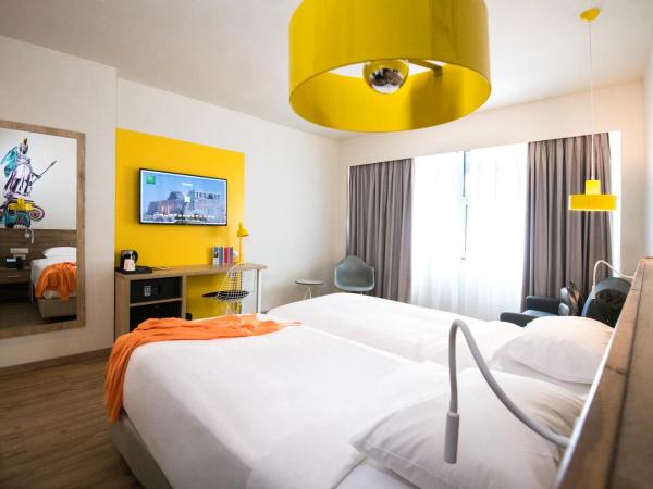 ibis Styles Athens Routes : photo 3 de la chambre chambre double ou lits jumeaux premium