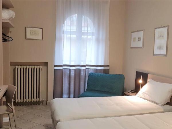 Hotel Gran Torino : photo 1 de la chambre chambre lits jumeaux