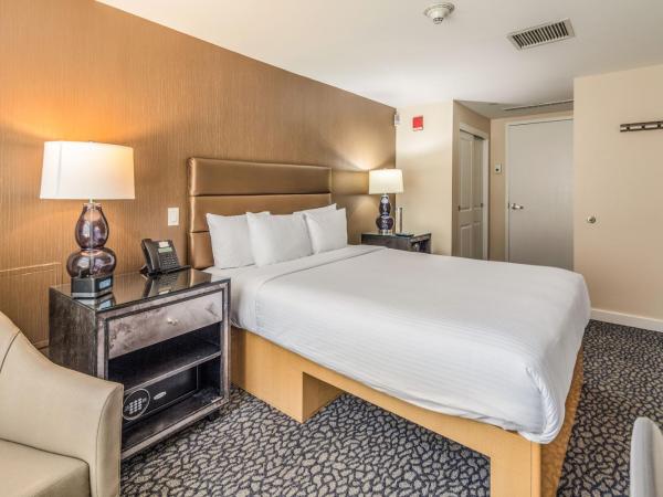 The Historic Blue Angel Hotel Lexington Ave, Ascend Hotel Collection : photo 1 de la chambre suite junior deluxe - accessible aux personnes à mobilité réduite