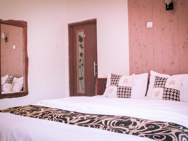 nDalem Joglo Krawitan Syariah : photo 1 de la chambre chambre double deluxe