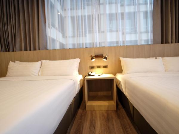 Gold Orchid Bangkok Hotel : photo 7 de la chambre executive corner with two double beds